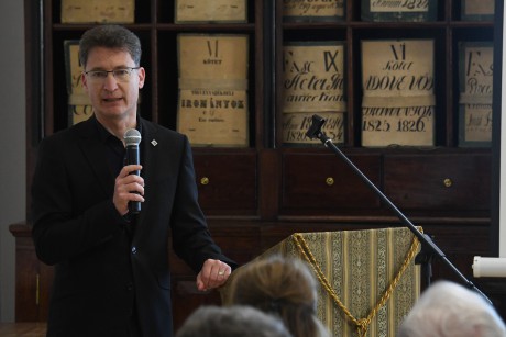 Tovább folytatja a polgármesteri szolgálatot Cser-Palkovics András